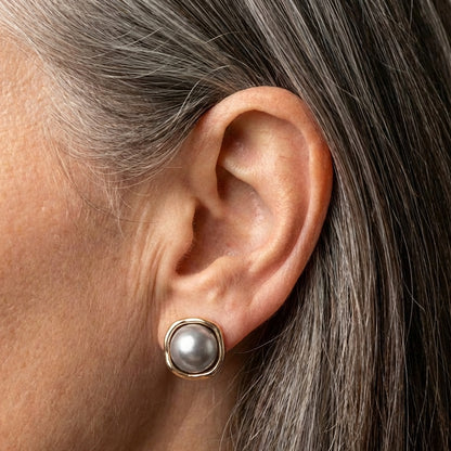 Elegant Black Pearl Earrings