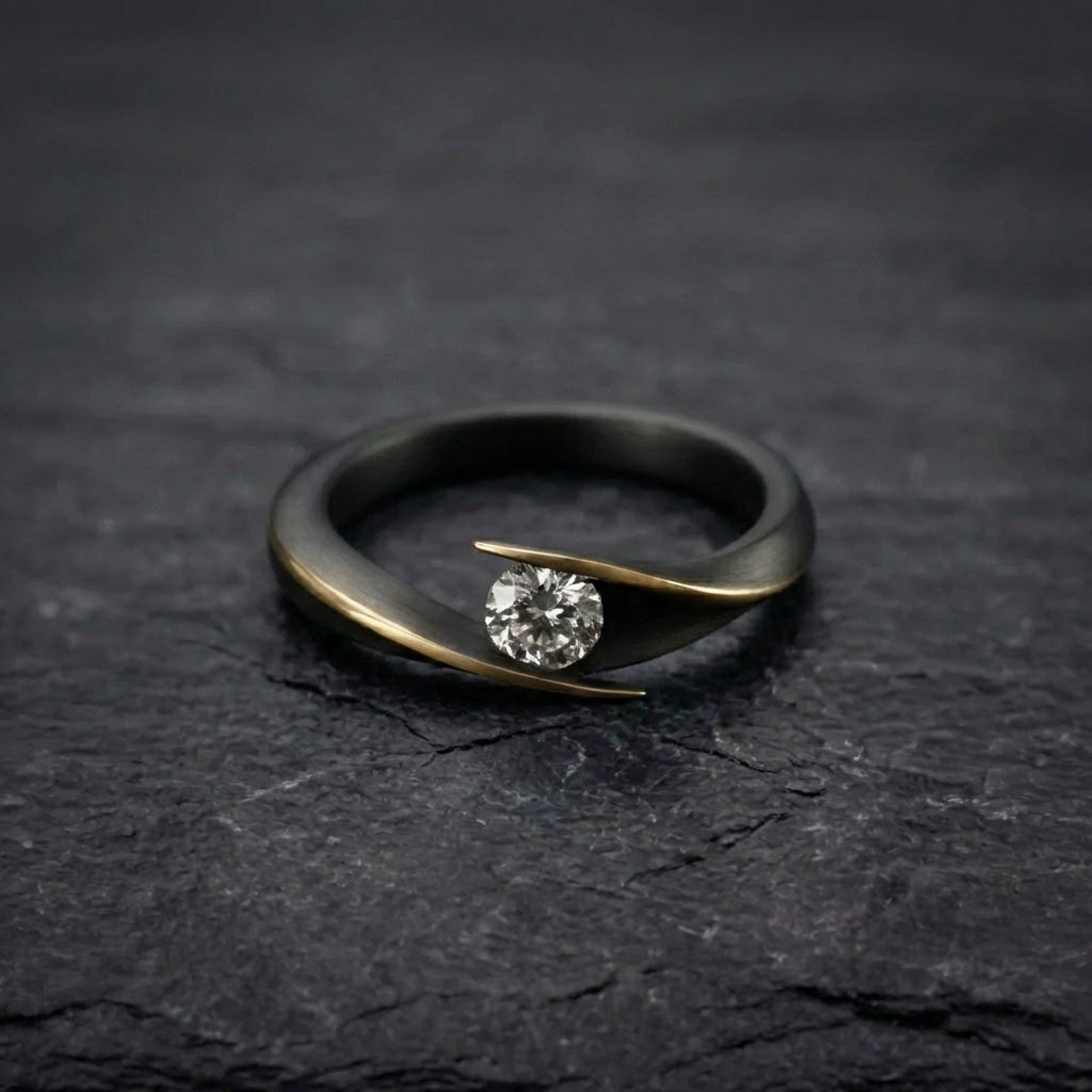 Elegant Black Tension Set Ring