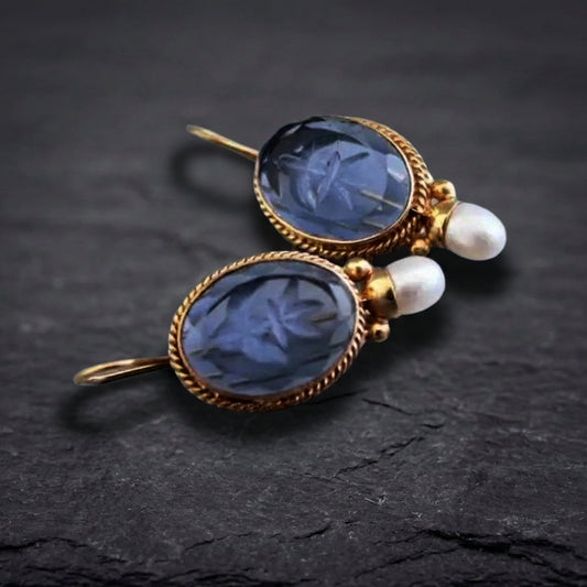 Elegant Blue Floral Gemstone