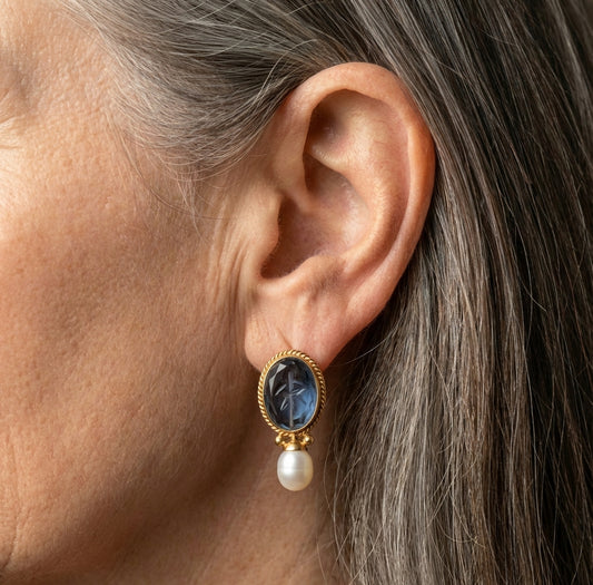 Elegant Blue Floral Gemstone