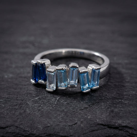 Elegant Blue Zirconia Ring 29215987