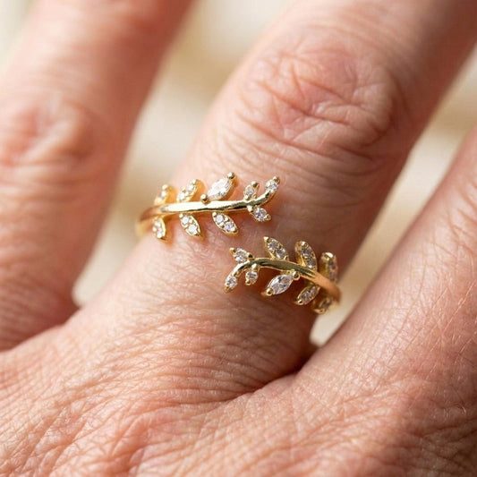 Elegant Branch Zircon Ring