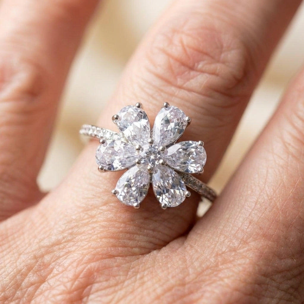 Elegant Crystal Flower Ring