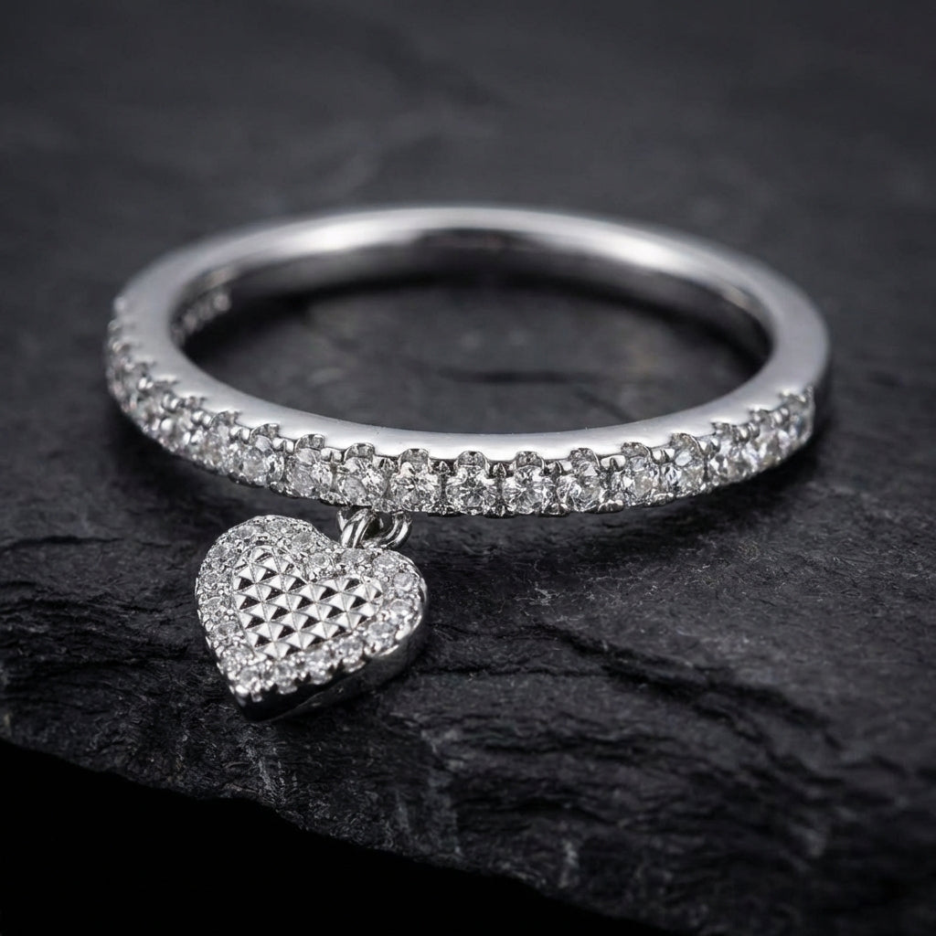 Elegant Crystal Heart Ring 84887554