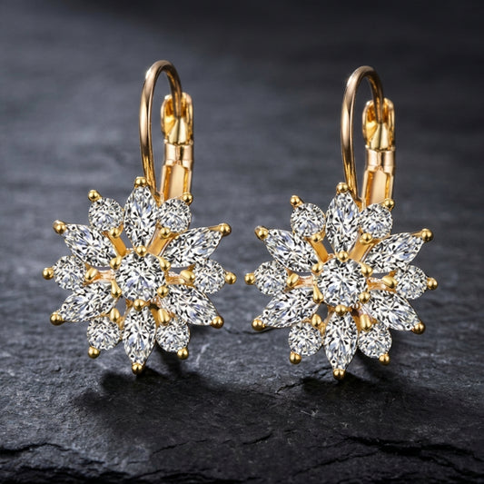 Elegant Crystal Snowflake Earrings 05265888