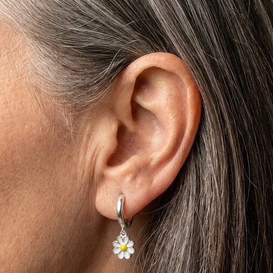 Elegant Daisy Pendant Earrings