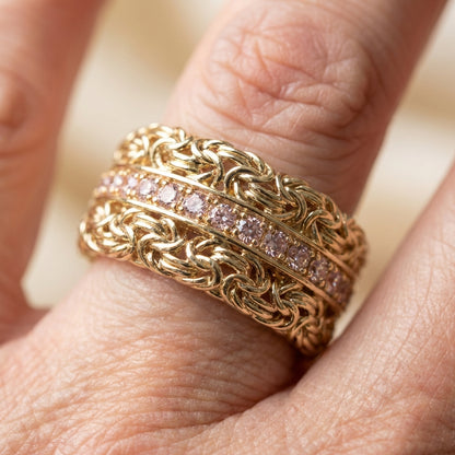 Elegant Filigree Zircon Ring