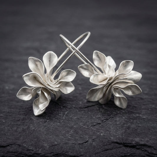 Elegant Floral Drop Earrings 50758224