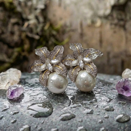 Elegant Flower Pearl Earrings