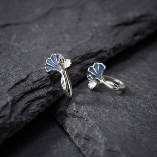 Elegant Ginkgo Leaf Earrings 72371055