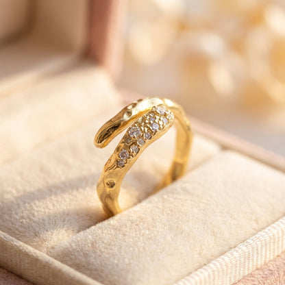 Elegant Gold Zircon Ring