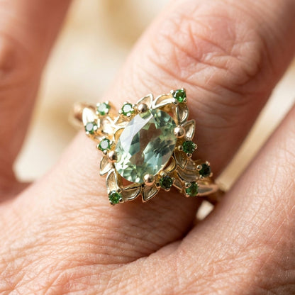 Elegant Green Spinel Ring