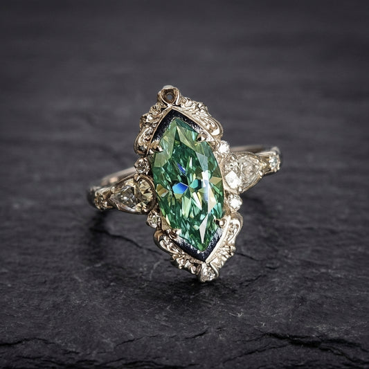 Elegant Green Stone Ring 46294183