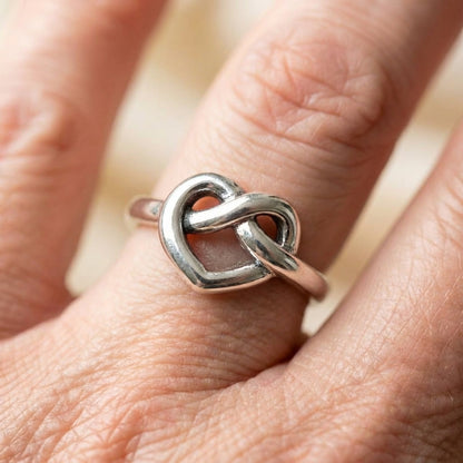 Elegant Knot Heart Ring
