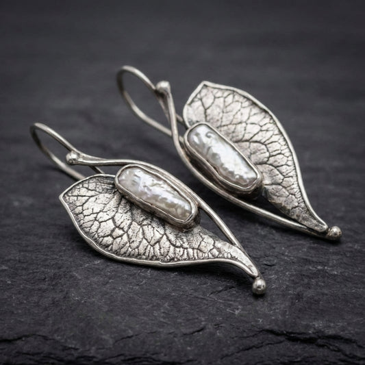Elegant Leaf Pearl Earrings 91570829