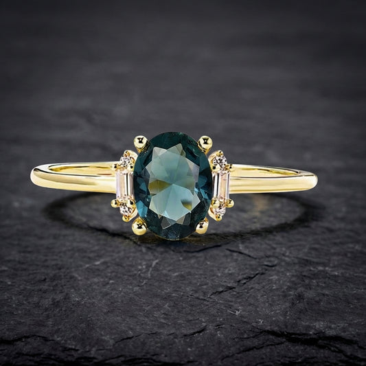 Elegant Oval Sapphire Ring 48199338