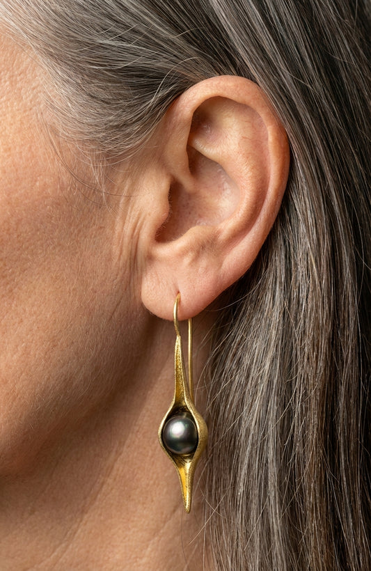 Elegant Pearl Dangle Earrings