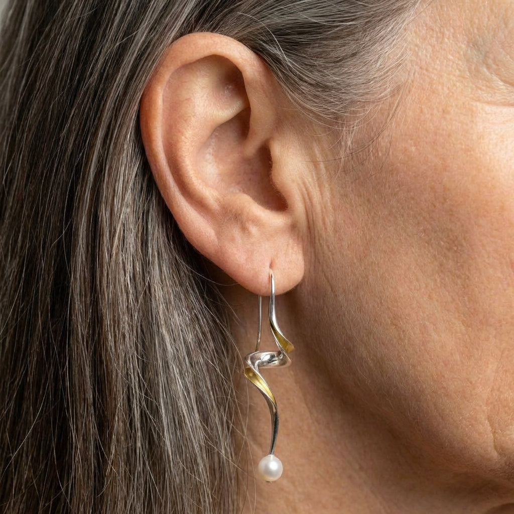 Elegant Pearl Dangle Earrings
