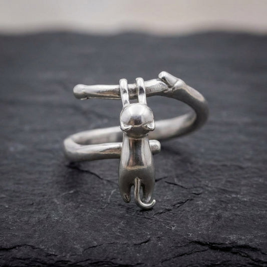 Elegant Silver Cat Ring 67780520