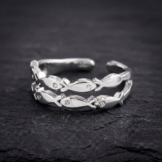 Elegant Silver Fish Ring 62954145