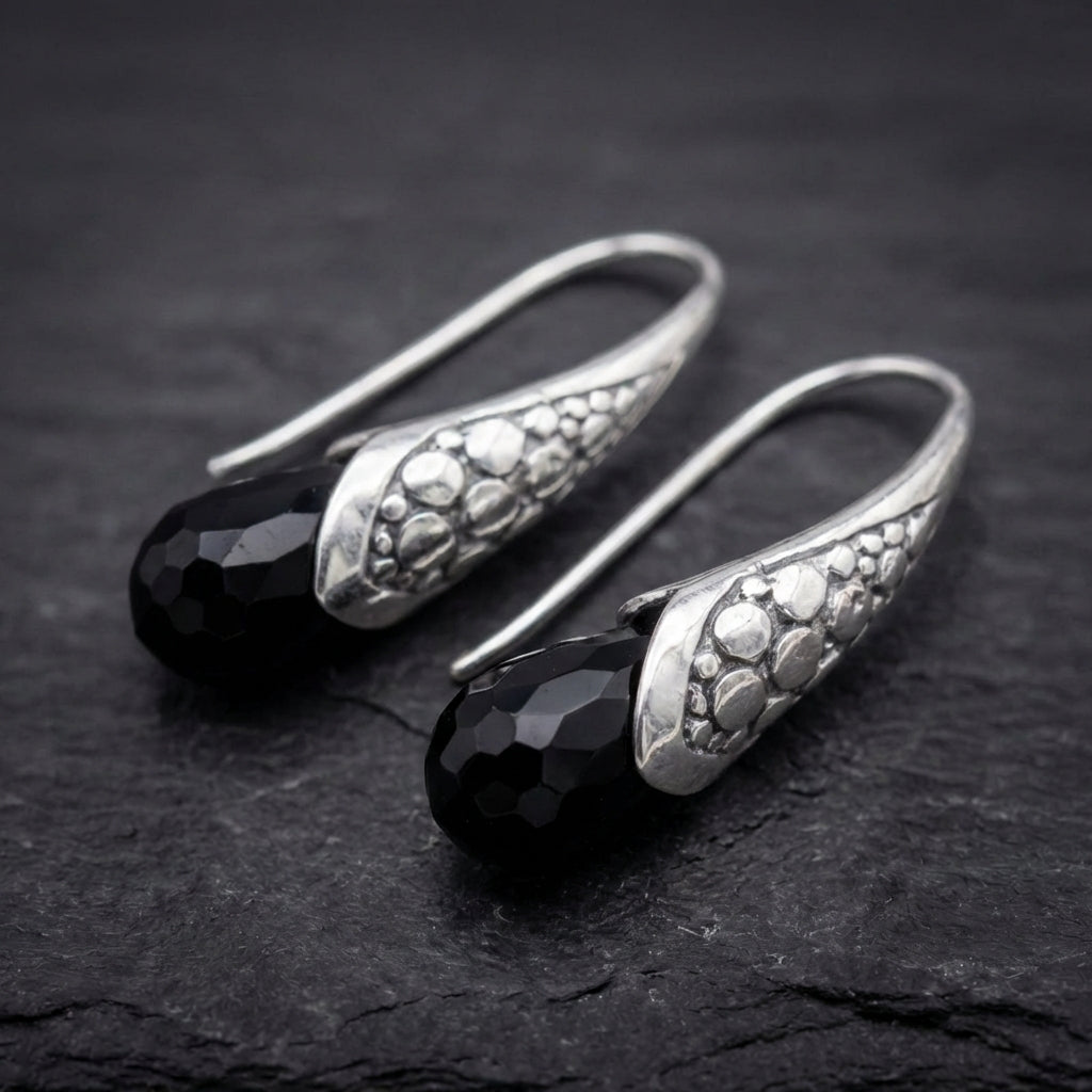 Elegant Silver Onyx Earrings 12025415
