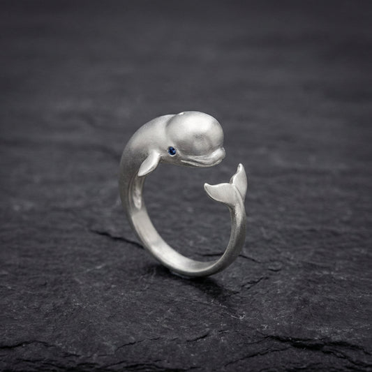Elegant Silver Whale Ring 64063925