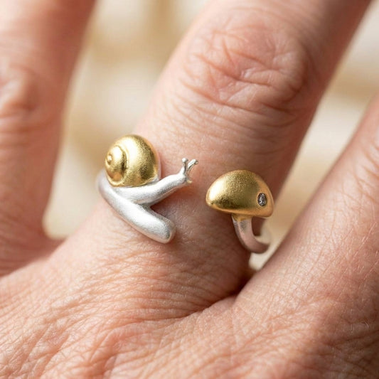 Elegant Snail Silver Ring