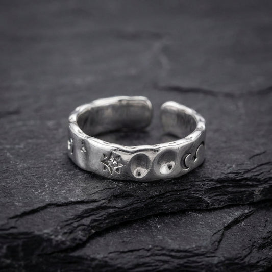 Elegant Star Silver Ring 12976289