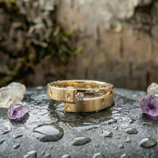 Elegant Wrap Around Gold Ring
