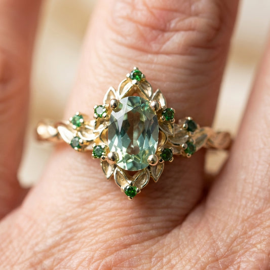 Elegant Zircon Flower Ring