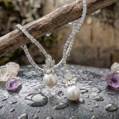 Elegant Shiny Necklace With Pearls Made Of Sterling Silver