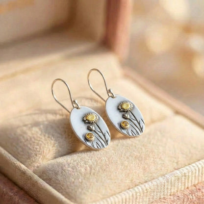 Vintage Daisy Dangle Earrings
