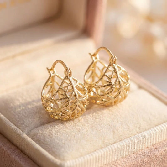 Vintage Gold Hollow Teardrop Earrings