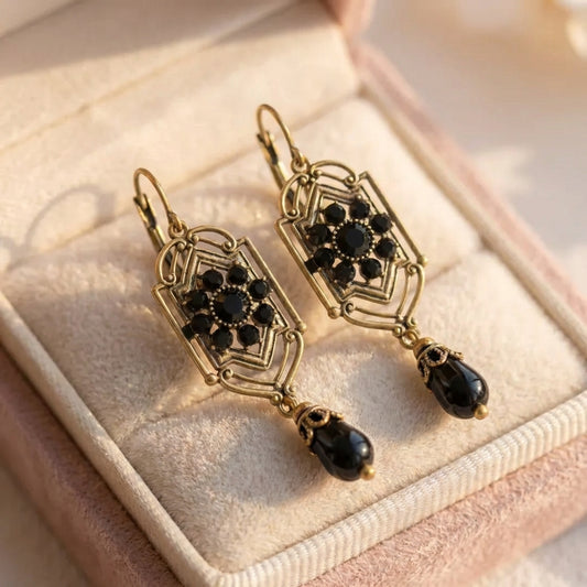 Regal Pearl Black Waterdrop Stone Earrings