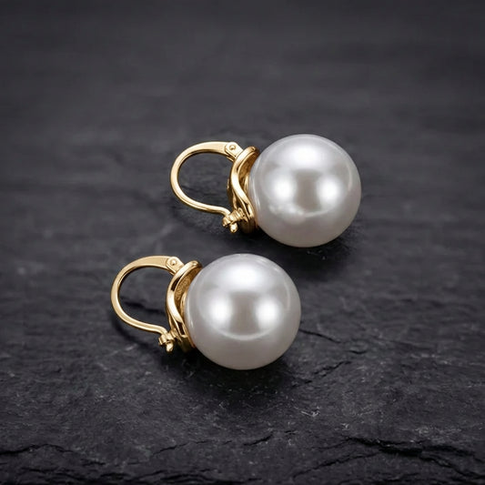 Thick Pearl Earrings In Gold