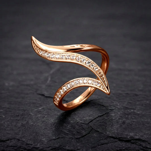 Curve Zircon Rose Gold Ring