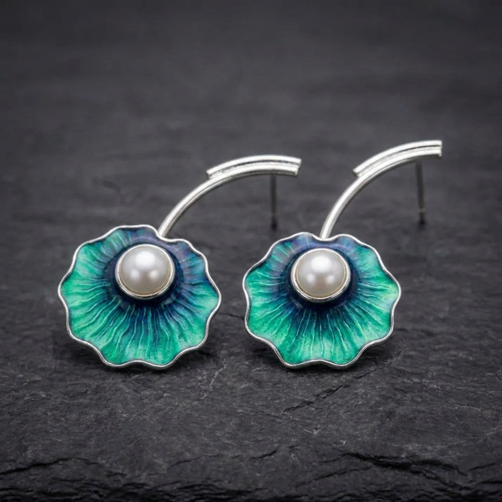 Vintage Pearl Flower Earrings 50863713