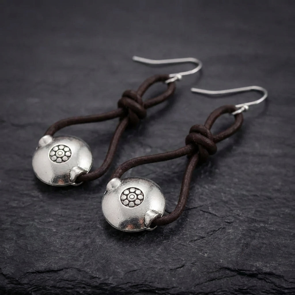 Vintage Silver Leather Earrings 57533282