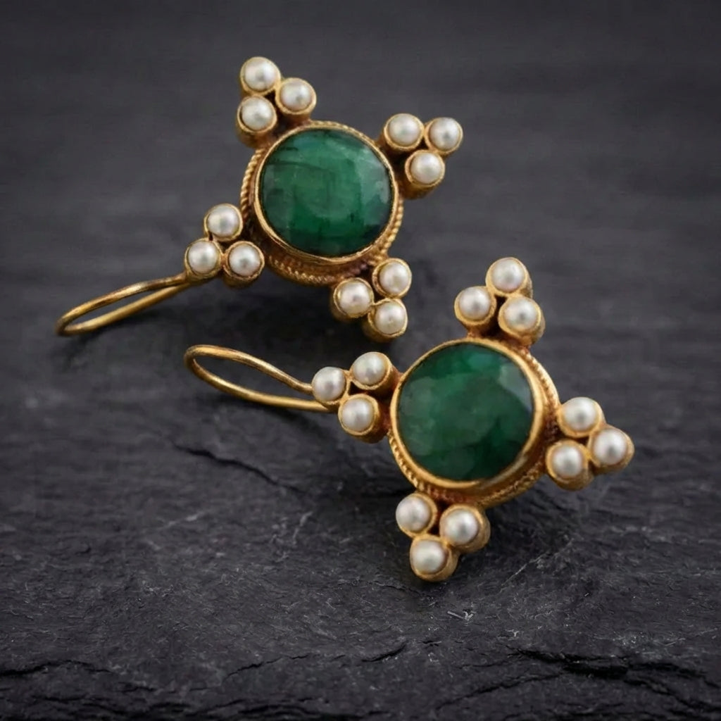 Vintage Emerald Pearl Earrings 02085686