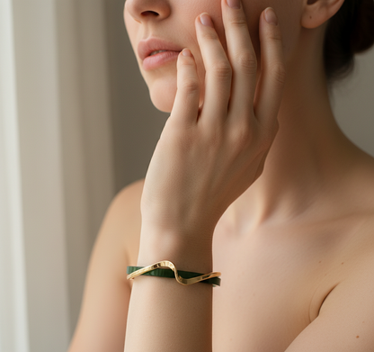 Green Shellfish Bangles Bracelet