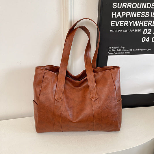 Large Soft Leather Shoulder Tote Bag – Everyday Carry With Side Pocket & Stitch Panel Detail