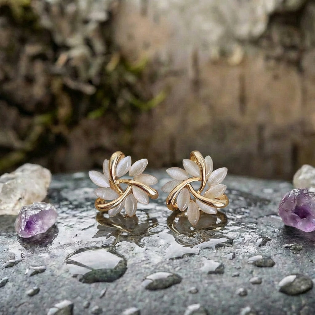 Luxury White Opal Earrings In Gold
