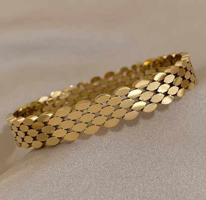 Minimalist Bangle Gold Bracelet