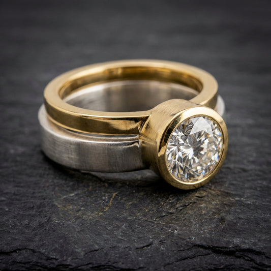Minimalist Crystal Gold Ring 18232663