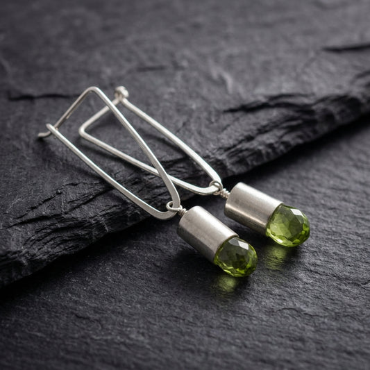 Minimalist Green Stone Earrings 24389711