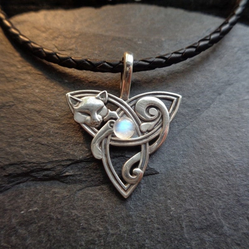 Classic Necklace with Timeless Appeal