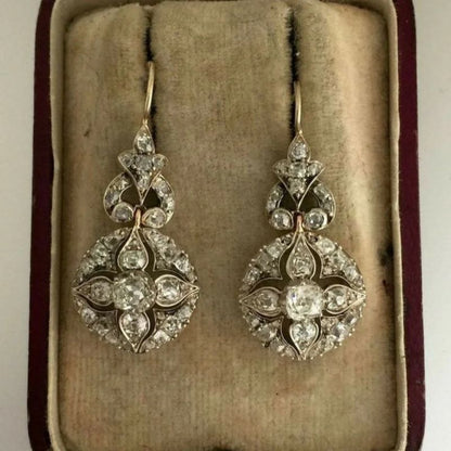 Charming Earring for Any Occasion