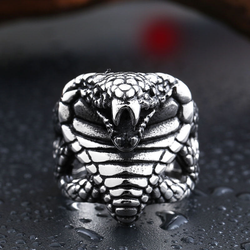 Steel Warrior Jewelry European And American Exaggerated Style Jewelry Titanium Steel Men's Cobra Ring Spot