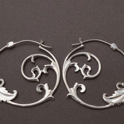 Classic Earring with Timeless Appeal