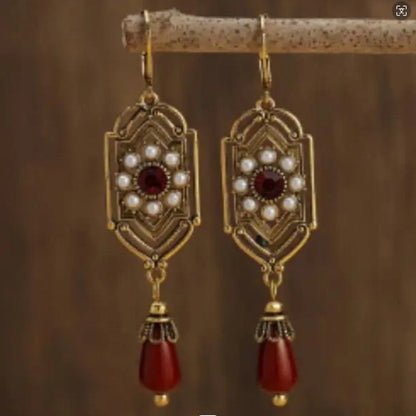Classic Earring with Timeless Appeal